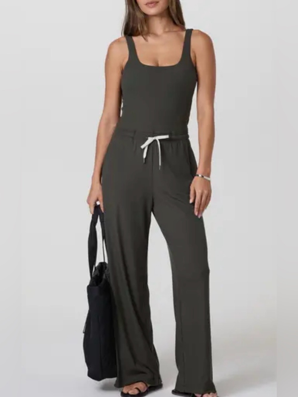 VUORI NWOT Pose Scoop Jumpsuit, Kale, sz med